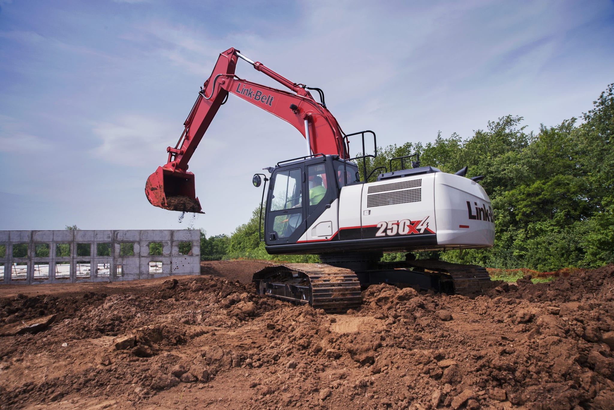 X4 Series Excavator Digging