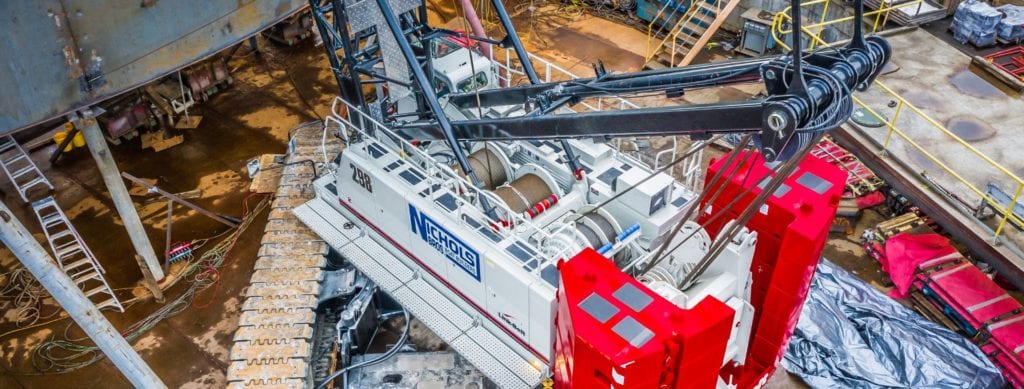 298 Crane on Jobsite