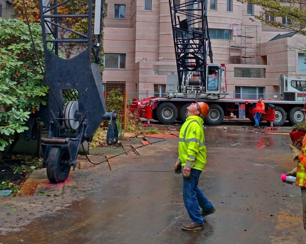 Crane Equipment in Portland